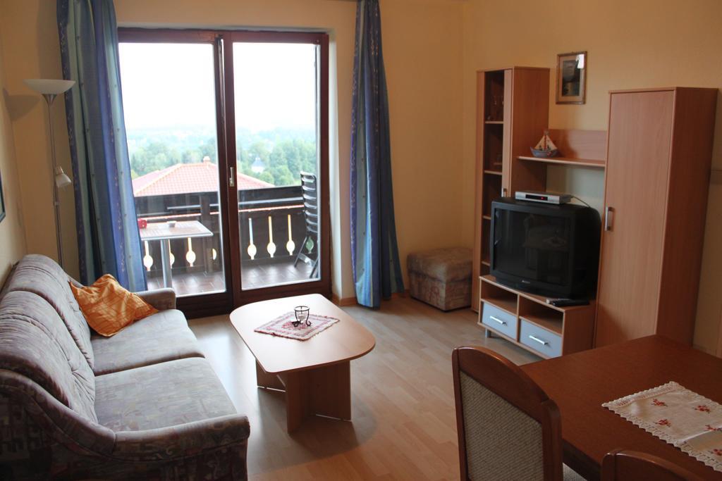 Appartementhaus Karawankenpromenade Velden am Worthersee Ruang foto